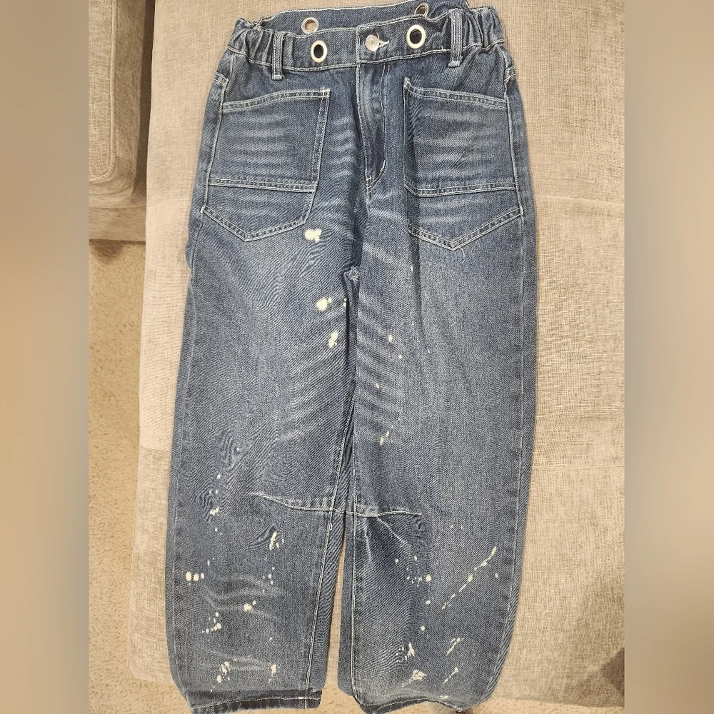 Jeans - Picture 2 of 3